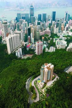 
                    
                        Hong Kong skyline #EscapeTravel #Hongkong  #Asia
                    
                
