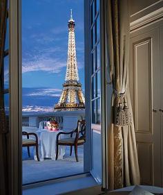 
                        
                            I've been here but I would love to go back with my husband.  And have this view!!!!! :)
                        
                    