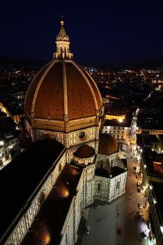 
                    
                        Florence Duomo at night, Italy.
                    
                