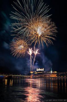 
                    
                        Fireworks - Bratislava, Slovakia
                    
                