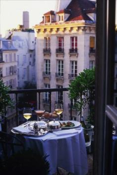 How to score a reservation at Le Comptoir    Booking a room at Le Relais Saint-Germain, managed by the beloved chef Yves Camdeborde, is the ...