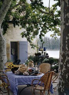 
                    
                        AESTHETICALLY THINKING: PERFECTION IN PROVENCE
                    
                