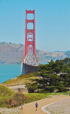 
                    
                        Golden Gate Bridge - San Francisco - California - USA (von D&S McSpadden)
                    
                