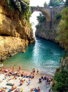 
                    
                        Furore, Amalfi Coast, Italy. I so want to take a dip at this magnificent beach ♥
                    
                