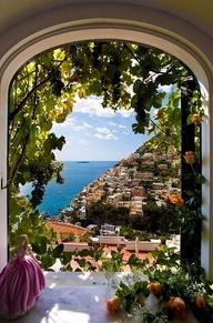 
                    
                        Arch View, Positano, Italy
                    
                