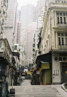 
                    
                        Hong Kong Hill by Jaxx Analog, via Flickr
                    
                
