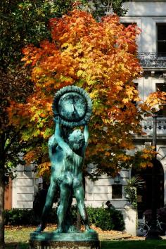
                    
                        Sun dial statue in autumn, Rittenhouse Square Park, Philadelphia
                    
                