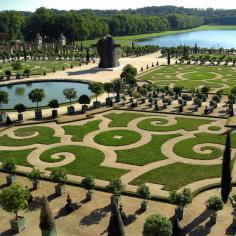 
                    
                        Gardens of Versailles, France
                    
                