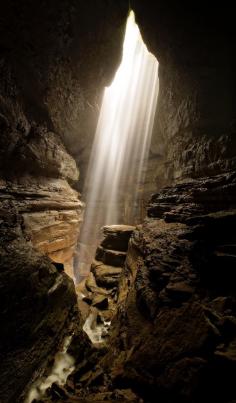 
                    
                        Stephen's Gap cave. With many things in this life we have but to look underneath the skin to discover it's true beauty. This shot took me 165 feet underneath the earth to a majestic cathedral cavern. I set up my camera and waited for that perfect moment that I always strive to capture. Seconds turned into mins, then all of the sudden light beamed down illuminating the cavern. Before me was this truly breathtaking sight. #localgem Discovered by Brad Mitchell at Woodville, Alabama
                    
                