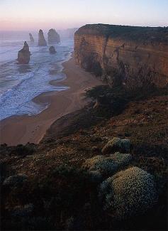 
                    
                        Twelve Apostles, Great Ocean Road, Victoria, Australia
                    
                