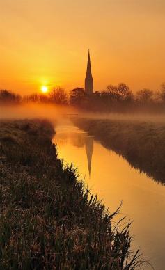 
                    
                        For too long travellers have considered Salisbury a short stop on the way to Stonehenge. But 2015 is set to be the year visitors linger in this quintessentially English city as Salisbury uncorks the champagne for the 800th anniversary of its greatest treasure, the Magna Carta. #bestintravel
                    
                