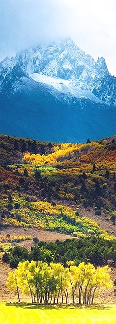 
                    
                        ✯ Mount Sneffels, Colorado
                    
                