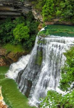 
                    
                        Beauty Of NatuRe: Burgess Falls in Tennesee
                    
                