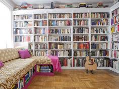 
                    
                        Fall In Love With HGTV’s Cutest Home Libraries (blog.hgtv.com/...)
                    
                