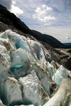 
                    
                        Glacier hiking in New Zealand. No words can describe my experience on the Franz Josef Glacier.
                    
                