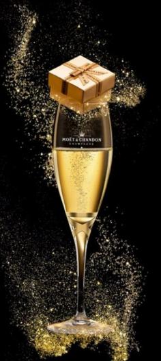 
                    
                        Sparkling Moët Champagne With A Sparkling Gift For Miss M's Date Nite -ShazB
                    
                