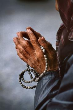 
                    
                        China, The Language of Hands | Steve McCurry
                    
                