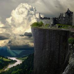 
                    
                        Kilchurn Castle, Scotland | looks like image out of a Fairy Tale
                    
                