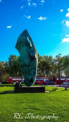 
                    
                        Nic Fiddian-Green is the artist who crafted a 35ft high bronze horse head sculpture in Marble Arch. The sculpture has been made a permanent landmark in London. Discovered by Together is our favorite place to be at Horse Head Sculpture, London, England
                    
                