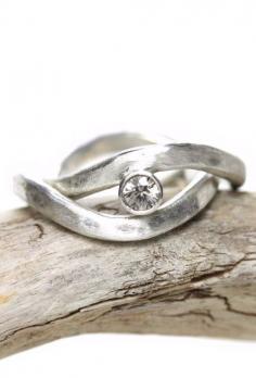 
                    
                        Silver Gray Zircon Wave Wedding Ring Set Beach Wind
                    
                