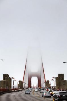 
                    
                        Golden Gate Bridge - San Francisco - California - USA (von frozenchipmunk)
                    
                