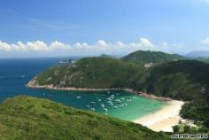 
                    
                        Dragon’s Back trail in Tai Tam Country Park, Hong Kong is one of the most beautiful hikes in the world
                    
                