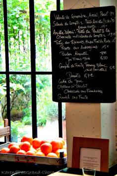 
                    
                        The Cantine Merci: where the food is all fairtrade and organic
                    
                