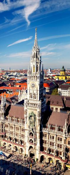 
                    
                        Beautiful Aerial view of Munchen: Marienplatz, New Town Hall and Frauenkirche   |   Amazing Photography Of Cities and Famous Landmarks From Around The World
                    
                