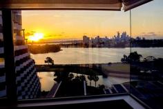 
                    
                        LION IN THE WILD | Australian Life & Style Blog by Kiara King: Crown Metropol Perth: Getting Ready for a Night Out
                    
                