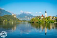 
                    
                        Lake Bled, Slovenaia gorgeous reflections- Getting Stamped | My Favorite Photos of 2014 | www.gettingstampe...
                    
                