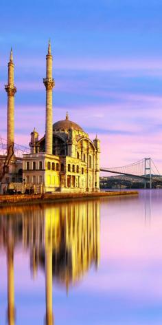 
                    
                        Cinematic View of Ortakoy Mosque, Istanbul, Turkey   |   Top 11 Reasons to Visit Istanbul
                    
                