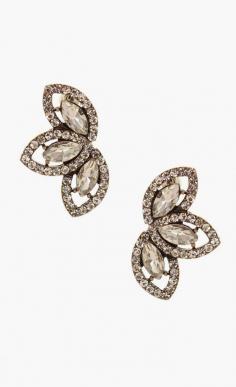 
                    
                        Olivia Welles Jewelry Crystal Leaf Trio Stud Earrings
                    
                