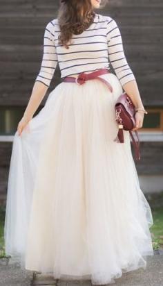 
                    
                        Amore Maxi Tulle Prom Skirt in Beige
                    
                