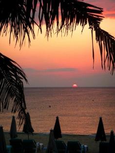 
                    
                        Sunset at Karon Beach in Phuket, Thailand
                    
                