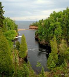 
                    
                        Baptism River Lake Superior Minnesota by Grace Ray on 500px
                    
                