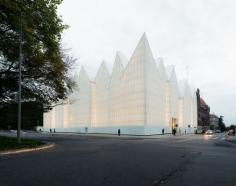 
                    
                        Philharmonic Hall Szczecin | Barozzi / Veiga | Bustler
                    
                