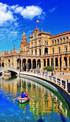 
                    
                        Amazing View of Plaza de Espana, Sevilla, Spain.   |   TOP 10 Romantic places to spend your Valentine’s Day
                    
                