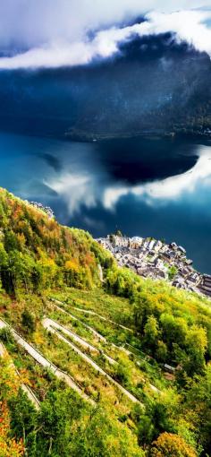 
                    
                        Amazing View of Hallstatt from the Top of Mountain, Austria    |    30+ Truly Charming Places To See in Austria
                    
                