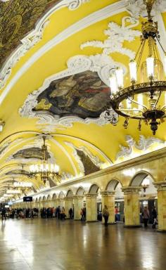 
                    
                        The Most Inspiring Metro Stations around the World, Komsomolskaya Station, Moscow (Russia)
                    
                