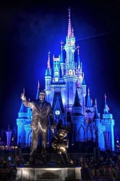 
                    
                        Disneyworld, Orlando Florida – Travel Pinspiration on the… | bingoa
                    
                