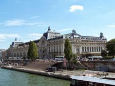 
                    
                        What to see in Paris by Zubi Travel
                    
                