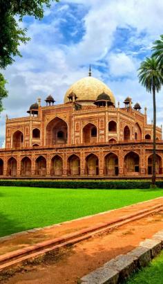 
                    
                        Humayun's Tomb, New Delhi, India    |    20+ Amazing Photos of India, a Fascinating Travel Destination
                    
                
