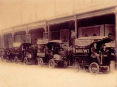 
                    
                        1902 Mark Foys delivery vans
                    
                