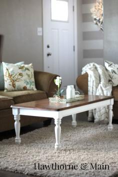 
                    
                        DIY Coffee Table Makeover.  This table makeover really gave my living room a cozy feel.
                    
                