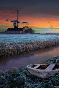 
                    
                        Frosty field and windmill at sunrise, The Netherlands  (by Wim Lassche on 500px)
                    
                