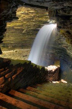 
                    
                        visitheworld:    Cavern Cascade pathway in Watkins Glen State Park, New York State, USA (by MattGrahamCA).
                    
                