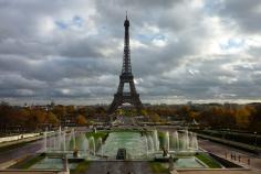 Create Eiffel Tower trip planner using custom vacation itinerary