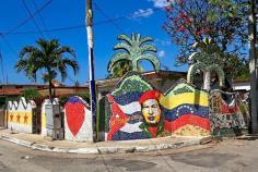 
                    
                        This revolutionary mural is one of dozens created by Proyecto Fuster in a Havana, Cuba neighborhood
                    
                