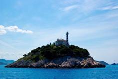 
                    
                        Croatia has several lighthouses spread around the country. Many of them can be found situated upon deserted coastlines or on small islands in the open sea. Visiting the lighthouses is a great way to experience this part of the country’s history.
                    
                