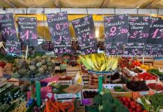 
                    
                        Bastille Market, Thursdays & Sundays from 7am to 3 pm. See also www.concierge.com...  Note:  Prices get cheaper as you get closer to the Place de la Bastille.
                    
                